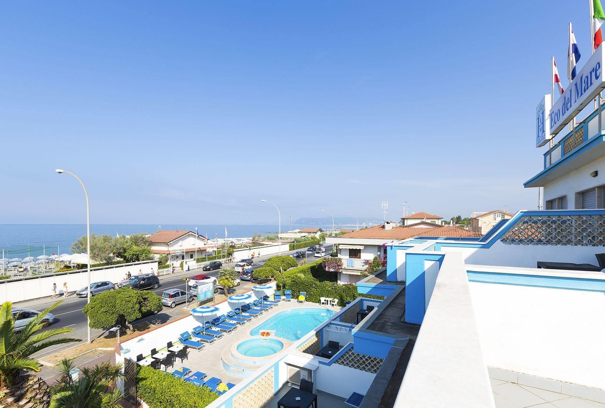 Hotel Eco Del Mare Марина-ді-Масса Екстер'єр фото